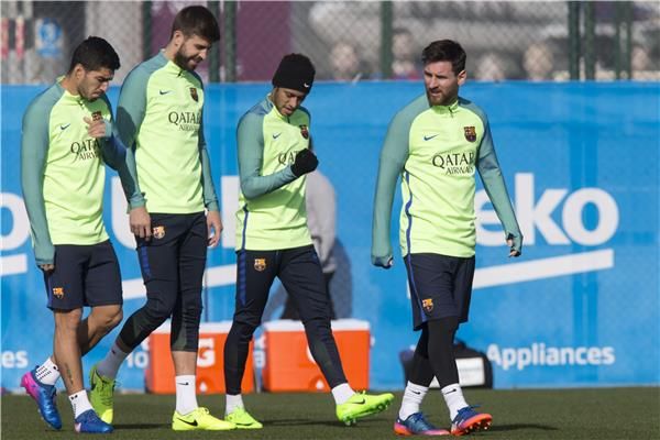سواريز يغيب عن مباراة اليوم