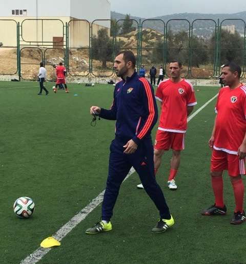 هايل خلال مشاركته بالدورة التدريبية