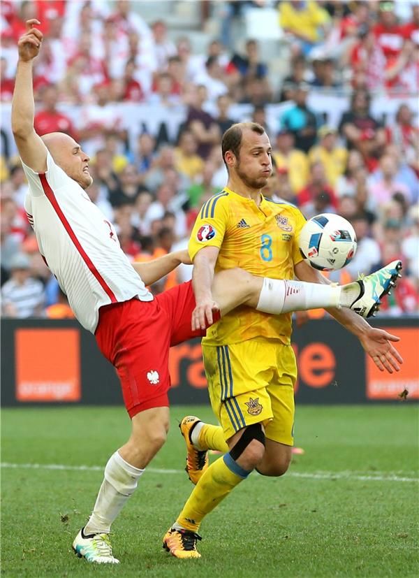 رومان زوزوليا