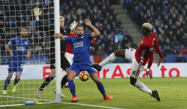 بوجبا خلال ظهوره أمام ليستر سيتي