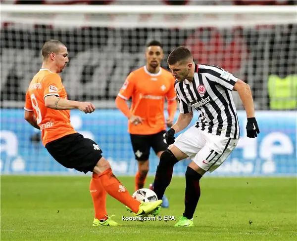 ?i=epa%2fsoccer%2f2017-02%2f2017-02-05%2f2017-02-05-05773271_epa