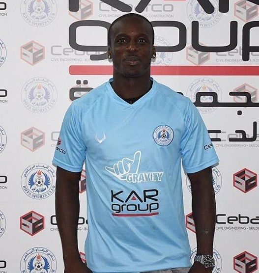  فيكتور هيوجو أثناء تقديمه