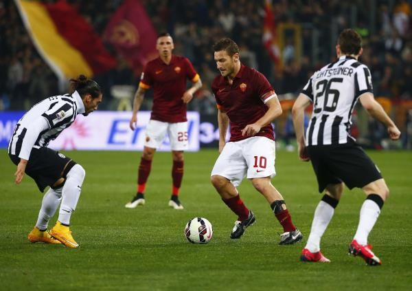 2015-03-02t204659z_1085105983_gm1eb330d5l01_rtrmadp_3_soccer-italy_reuters
