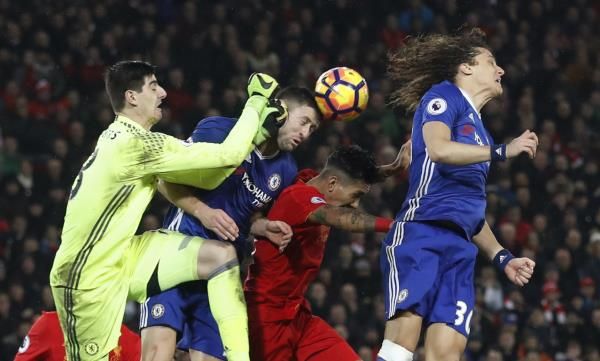 كورتوا يقدم موسمًا متميزًا مع تشيلسي