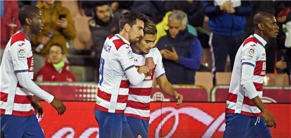 احتفال غرناطة في مباراة لاس بالماس