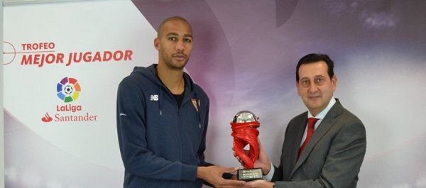 ستيفن نزونزي