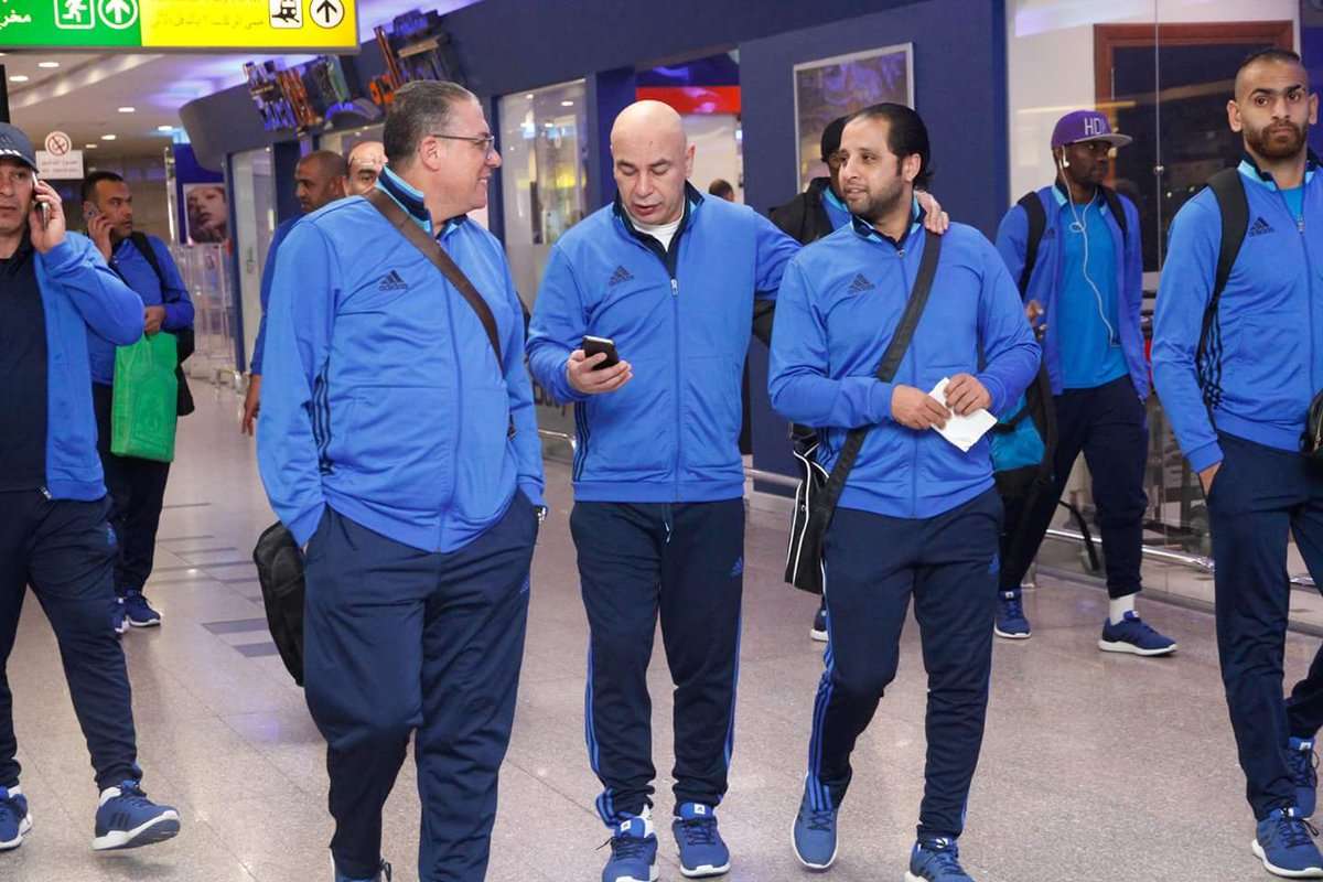 حسن مصطفى وحسام حسن وطارق سليمان