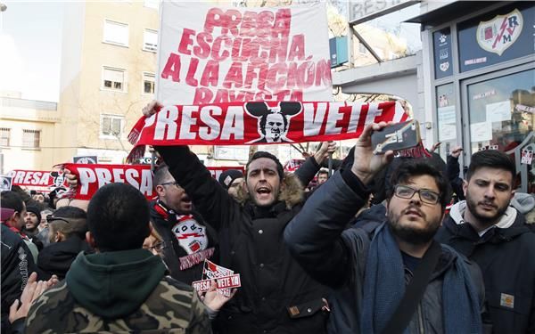 2017-02-05-05773116_epa