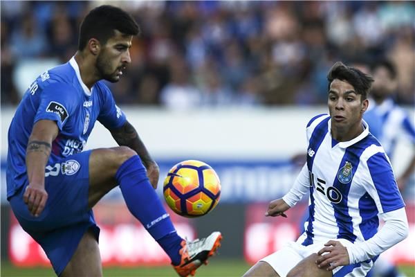  أوليفر توريس