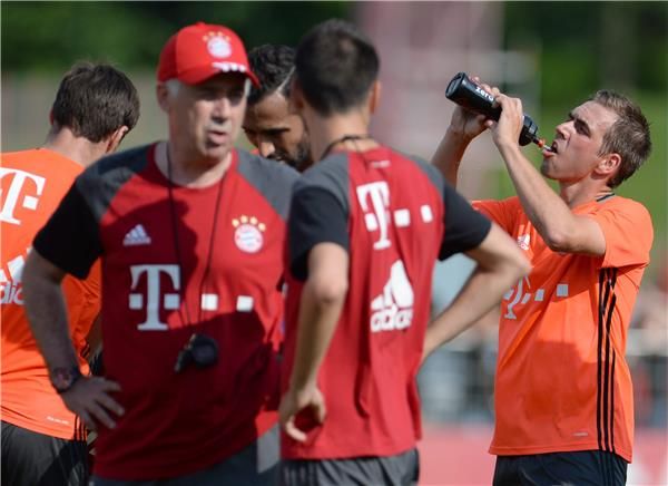 لام وأنشيلوتي