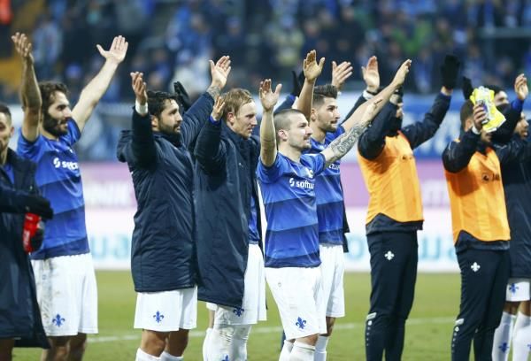 فرحة لاعبي درامشتاد