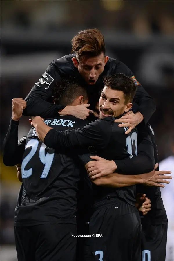 ?i=epa%2fsoccer%2f2017-02%2f2017-02-11%2f2017-02-11-05786429_epa