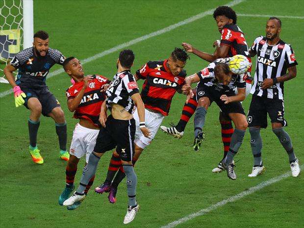 لقطة من المباراة