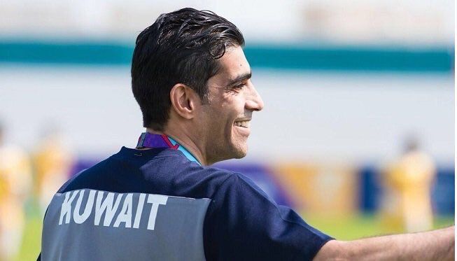  مدرب منتخب الكويت للمدارس علي فلاح