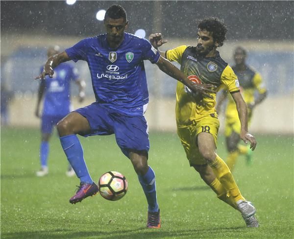 رياض شراحيلي خلال اللقاء