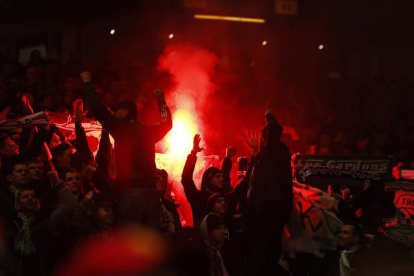 جمهور سانت إيتيان فى لقاء مانشستر يونايتد