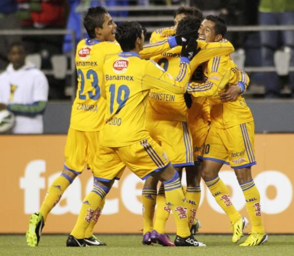 لاعبو تيجريس أونال