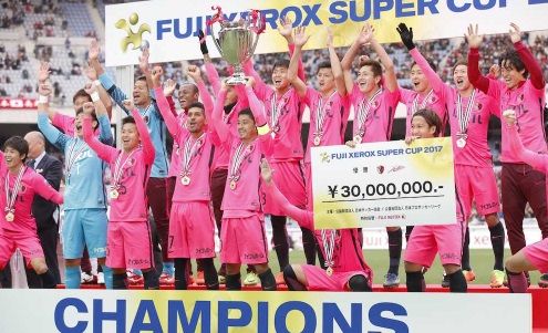 فرحة لاعبي كاشيما أنتلرز بلقب السوبر 2017