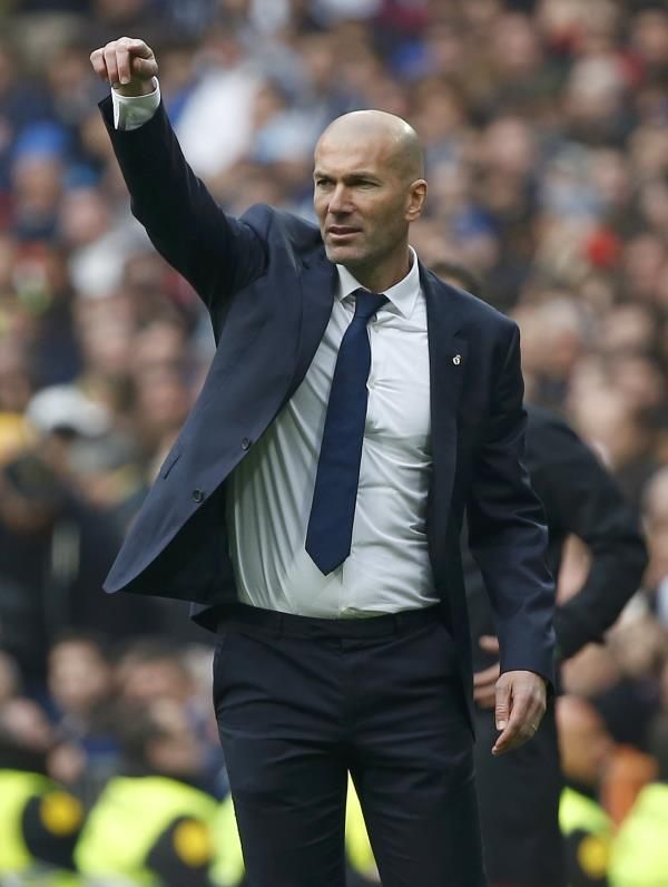 زيدان يواصل تحطيم الأرقام القياسية