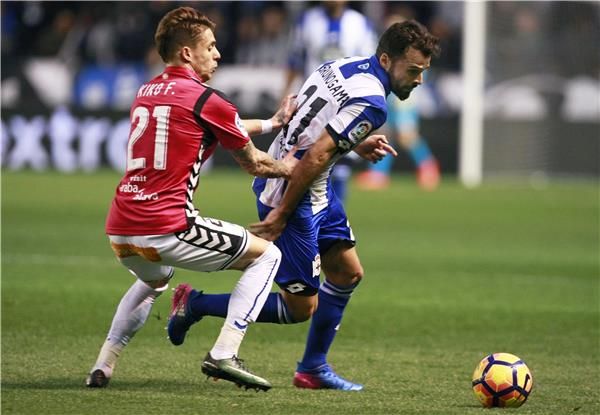 ألافيس وديبورتيفو لا كورونيا