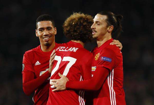 هل يحقق مانشستر يونايتد رغبة سمولينج؟