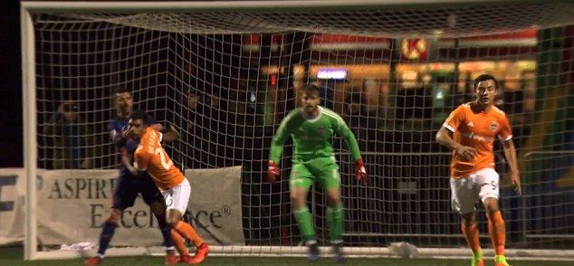 3D687C0500000578-4239242-image-m-7_1487499670576