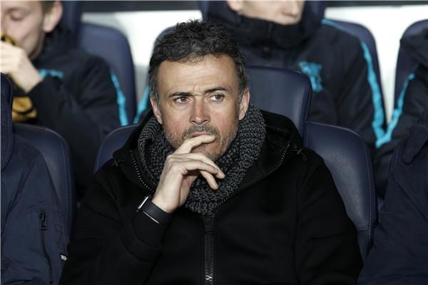 إنريكي يجري تعديلات على تشكيلة برشلونة