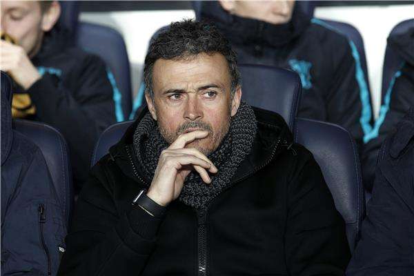 إنريكي يجري تعديلات على تشكيلة برشلونة