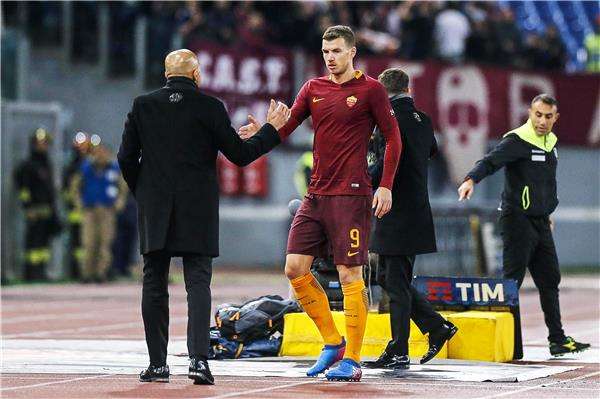 سباليتي يكيل المديح لمهاجم روما