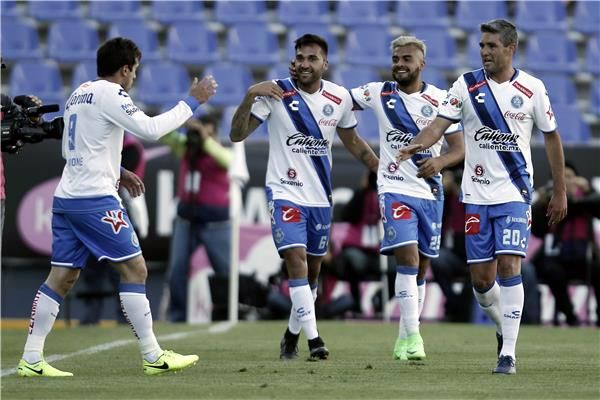 بويبلا يحقق فوزه الأول