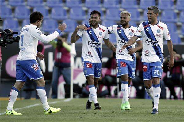 بويبلا يحقق فوزه الأول