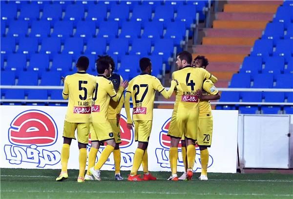 لاعبو فريق التعاون السعودي