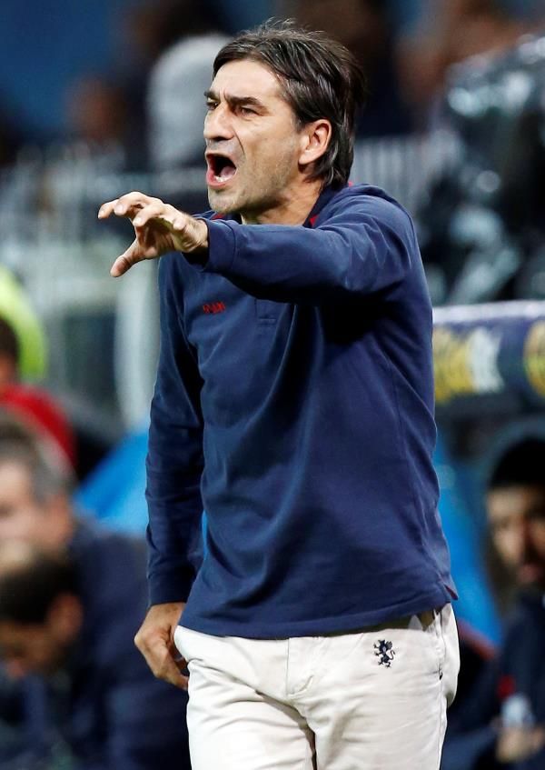 2016-10-25t195655z_466898312_d1beujbgolaa_rtrmadp_3_soccer-italy_reuters