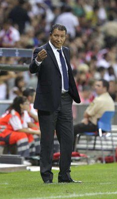 المدرب تين كات