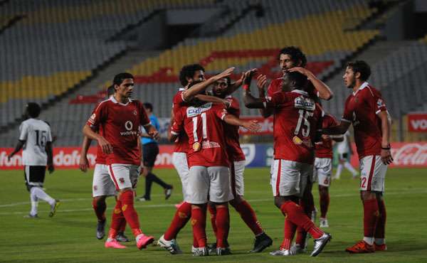 الأهلي يبتعد بالصدارة