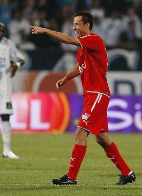 2009-10-04-00000101886578