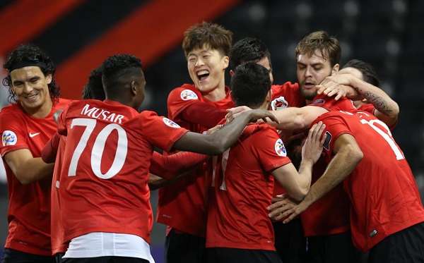 الريان القطري يتجاوز الوحدة الإماراتي بثنائية