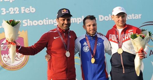 القطري ناصر صالح العطية يتوج بالميدالية الفضية