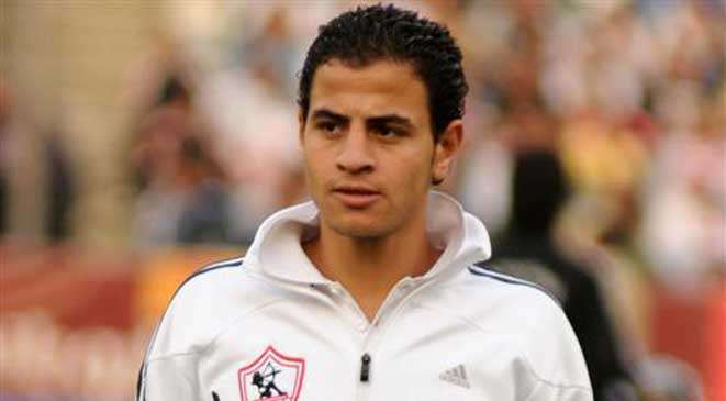  أحمد توفيق يخرج من التدريبات