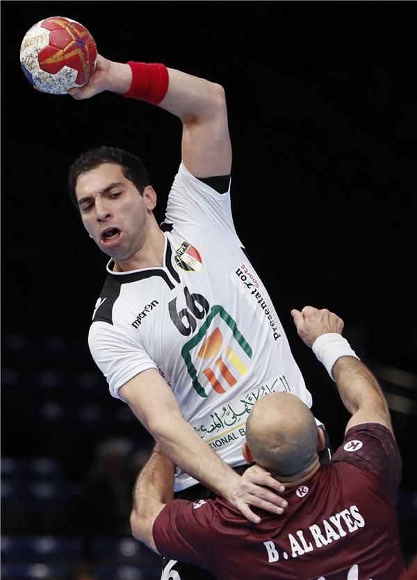 أحمد الأحمر