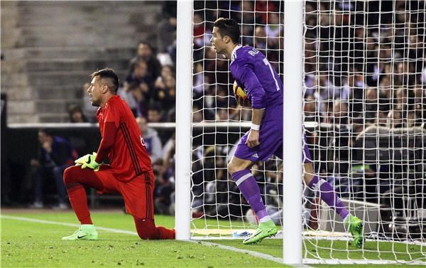 ريال مدريد خسر أمام فالنسيا بهدفين مقابل هدف