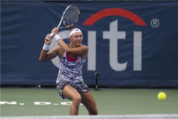 يانينا فيكماير