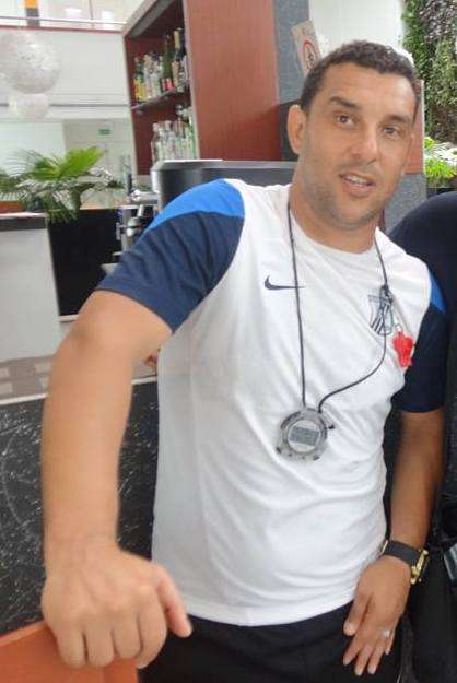 انيس بوجلبان