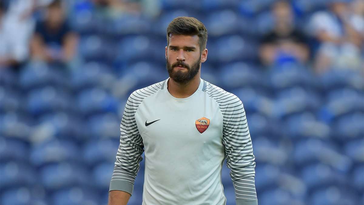 أليسون باكير