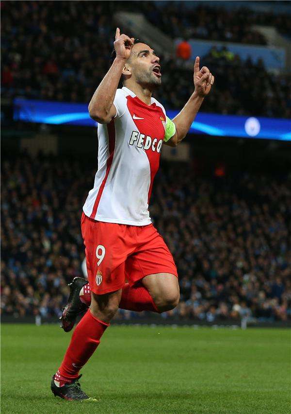 فالكاو كان قريبًا من احتراف البيسبول