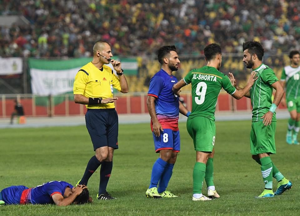الشرطة والطلبة