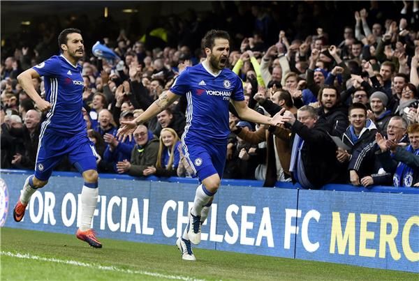 فابريجاس تألق في مباراة اليوم