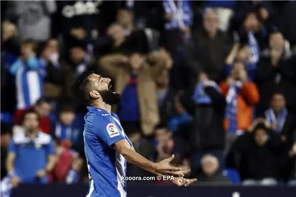 ?i=epa%2fsoccer%2f2017-02%2f2017-02-25%2f2017-02-25-05815208_epa