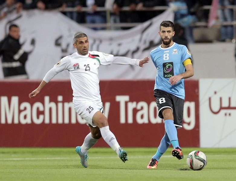 الصراع يشتعل في القمة والقاع