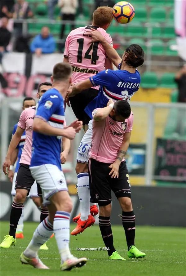 ?i=epa%2fsoccer%2f2017-02%2f2017-02-26%2f2017-02-26-05815928_epa